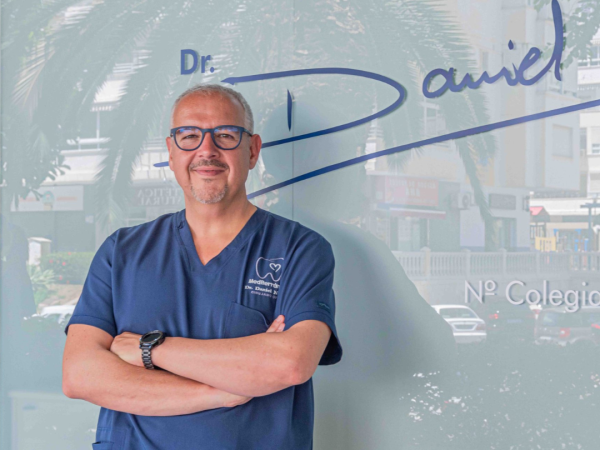 Implantes dentales malaga